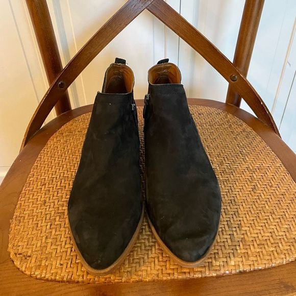 Franco sarto black suede pointed toe booties - Picture 4 of 11